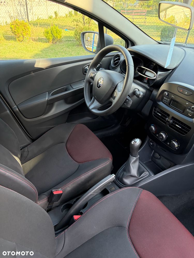 Renault Clio 1.2 16V Authentique - 13