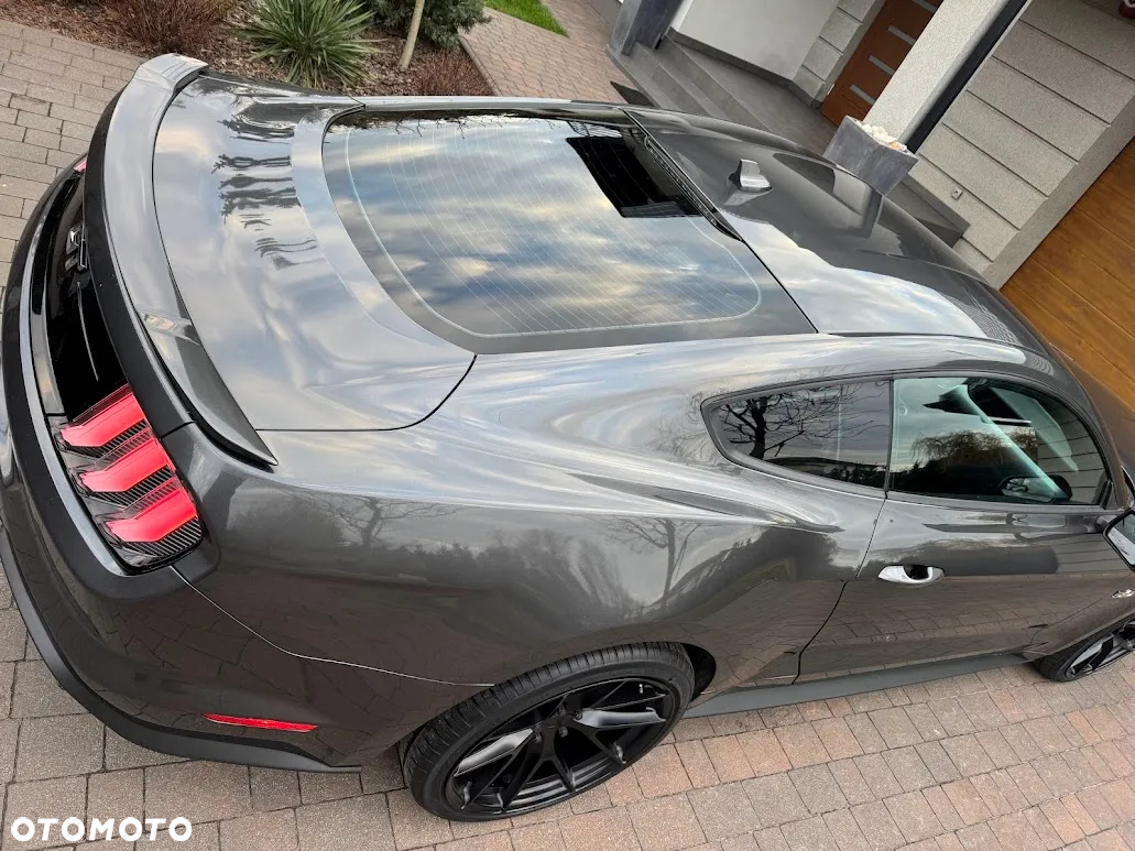 Ford Mustang 5.0 V8 GT - 28