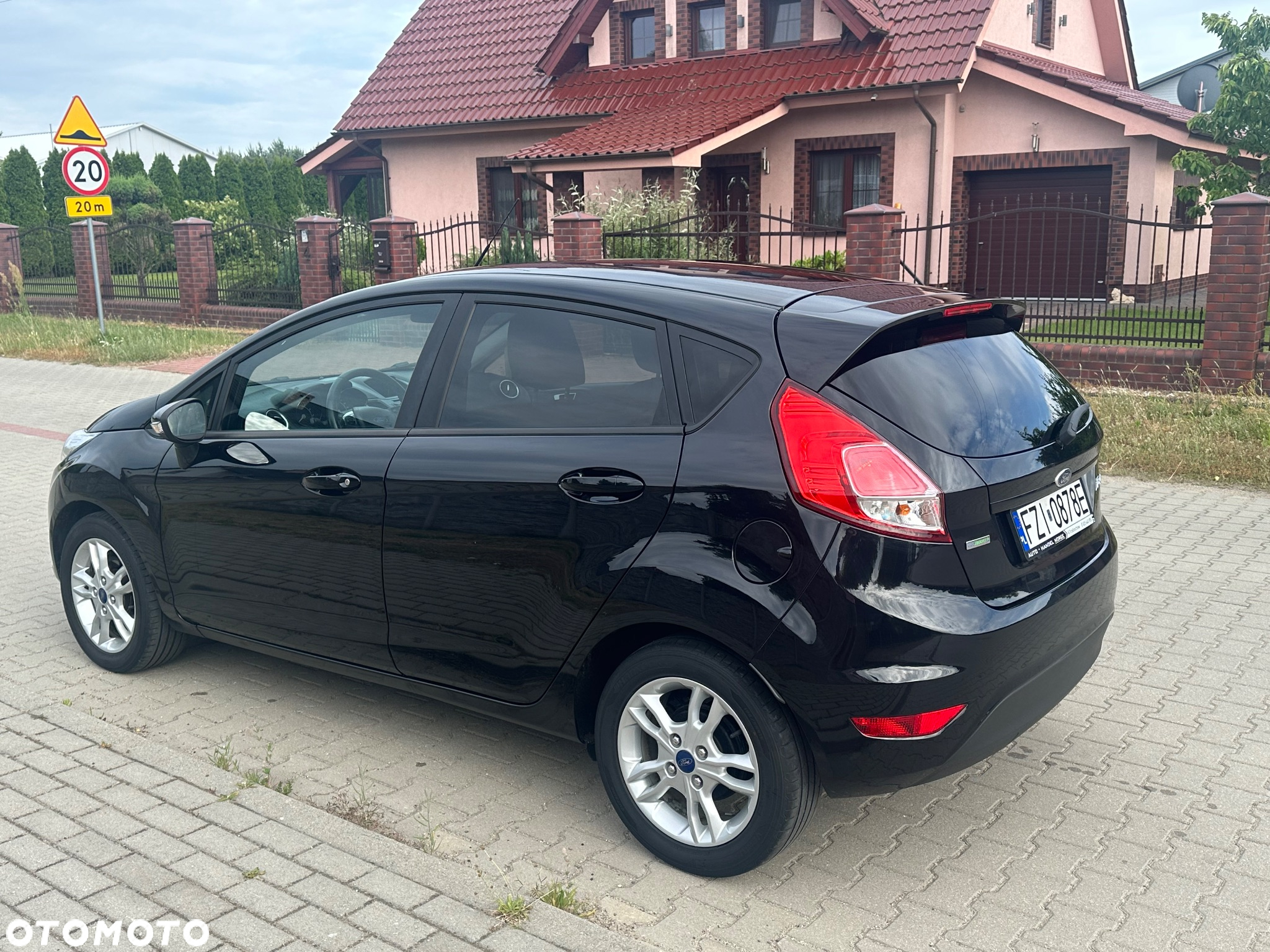 Ford Fiesta 1.0 EcoBoost Trend - 8