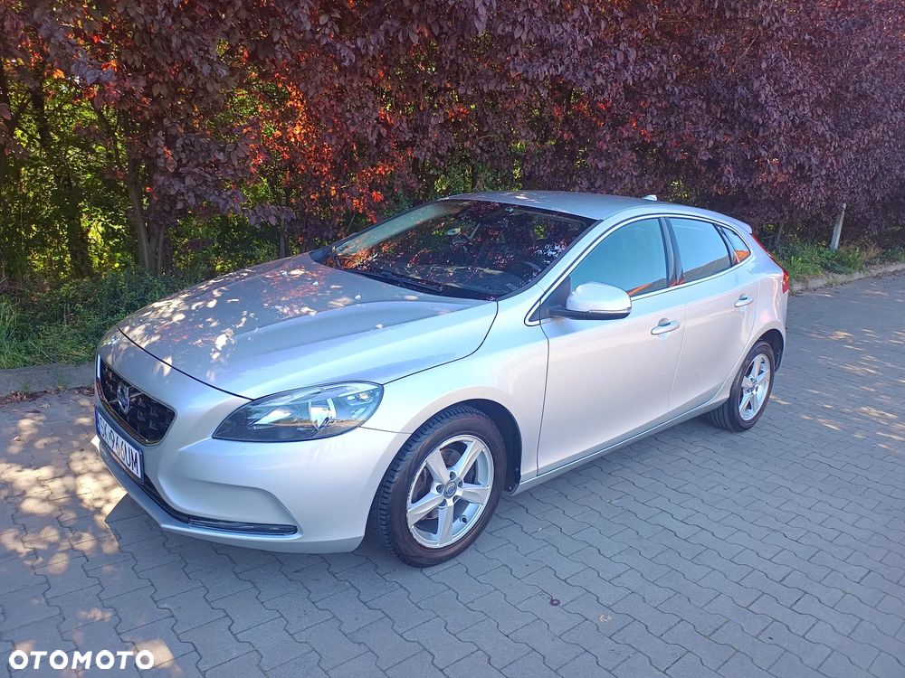 Volvo V40 D2 - 1