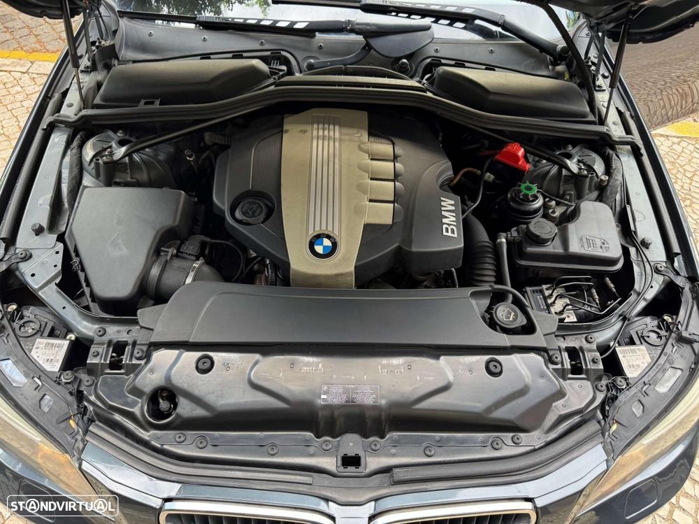 BMW 520 dA Sport - 40