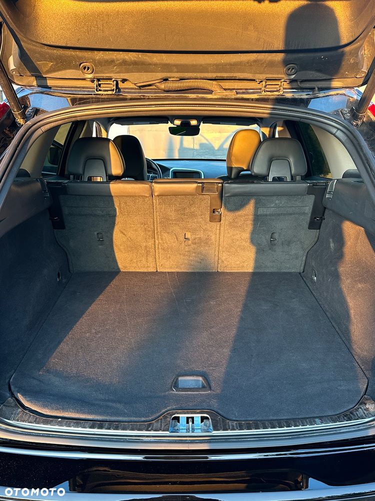 Volvo XC 60 - 33