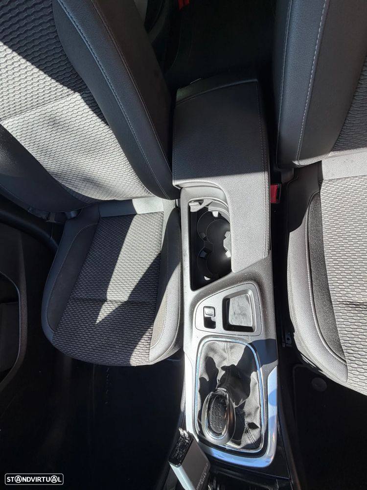 Opel Insignia Sports Tourer - 27