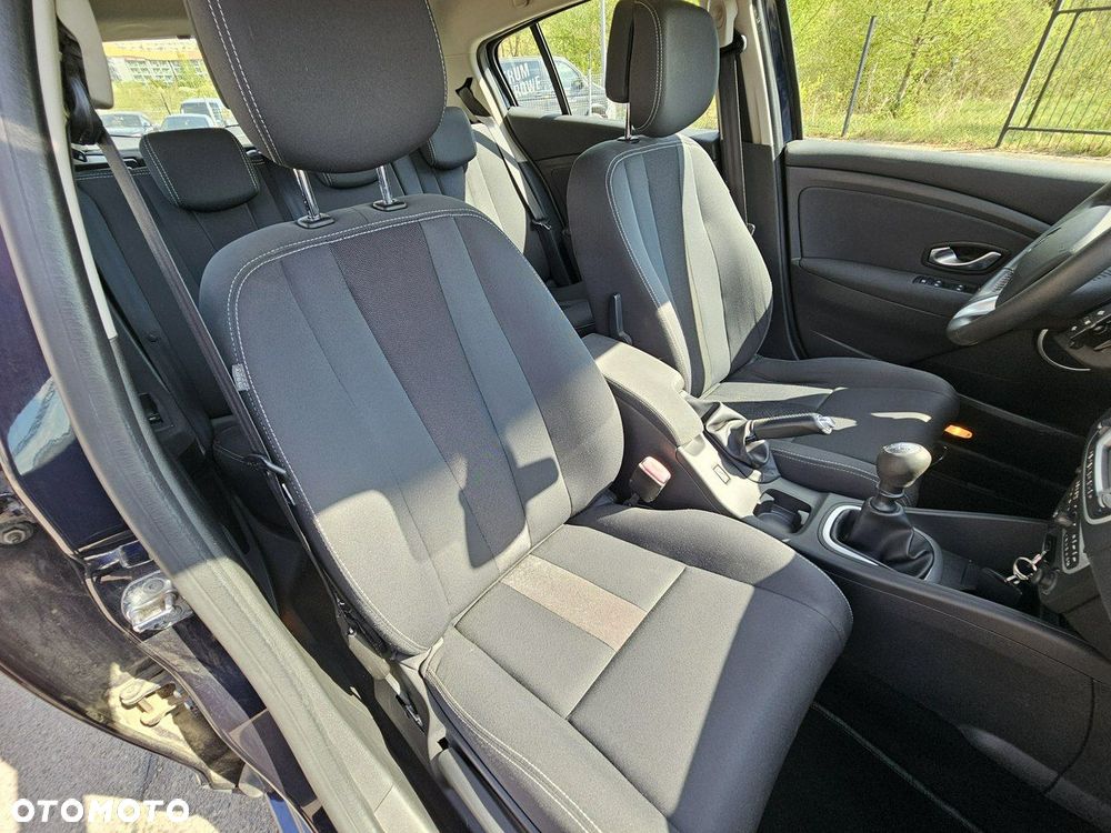 Renault Megane 1.6 16V 110 Dynamique - 11