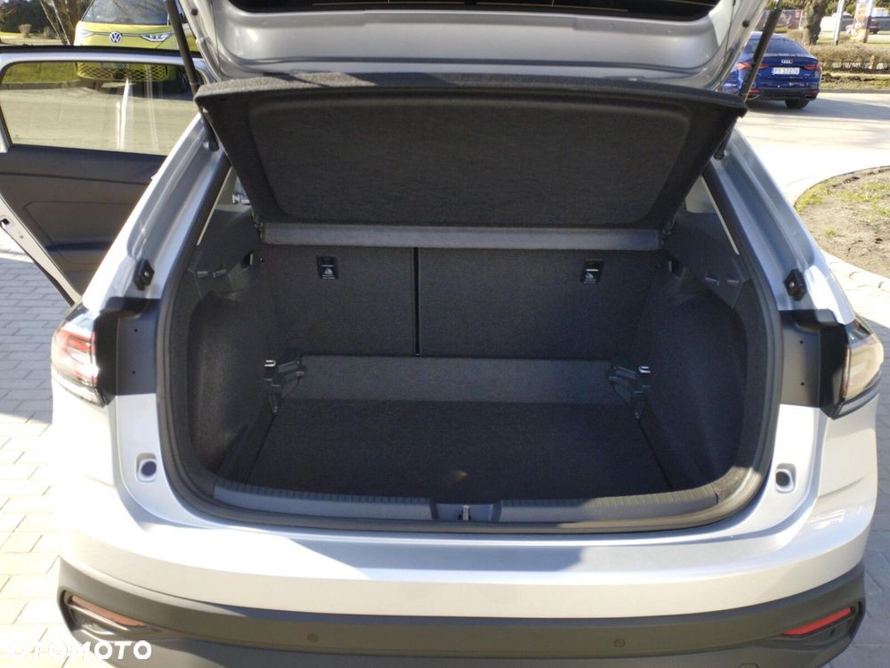 Volkswagen Taigo 1.0 TSI Life Plus DSG - 17