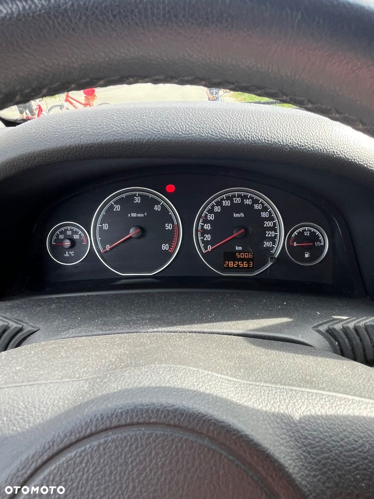 Opel Vectra 1.9 CDTI - 12