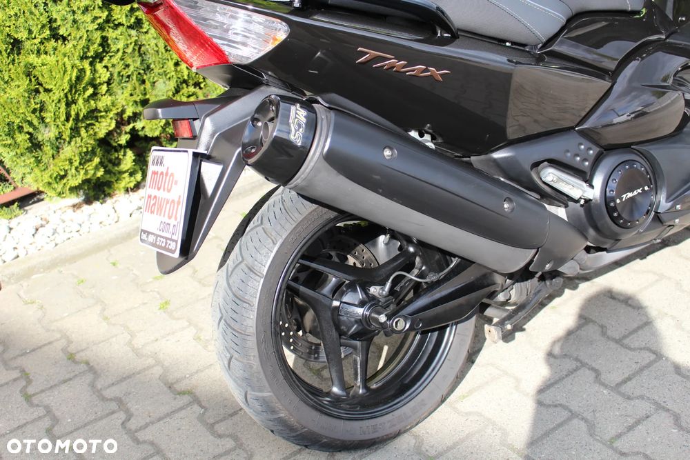 Yamaha Tmax - 23