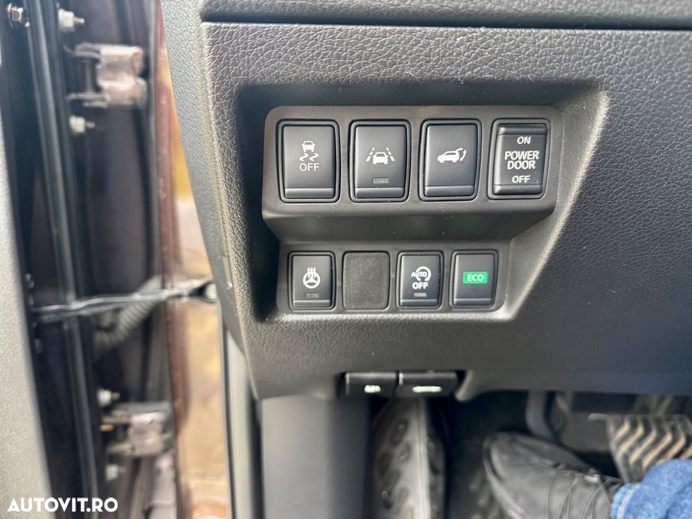 Nissan X-Trail 2.0 dCi ALL-MODE 4x4i Xtronic Tekna - 15