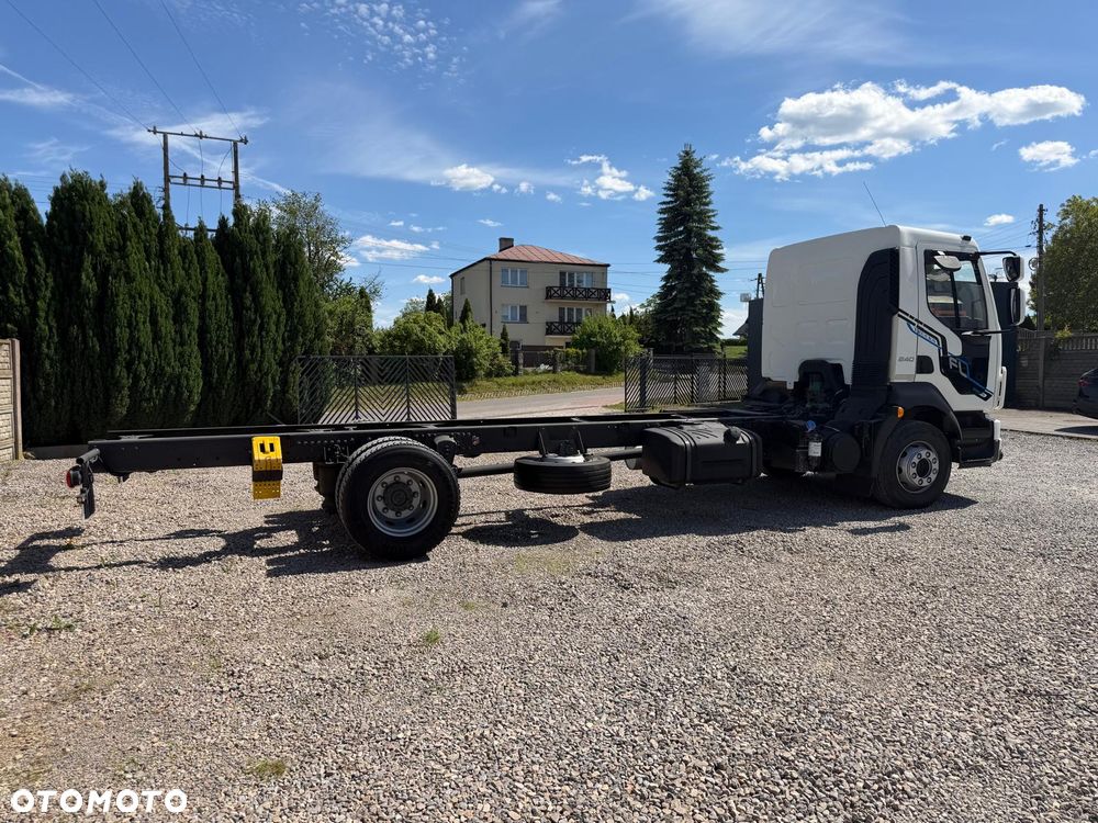 Volvo FL 240 / Rama do zabudowy / DMC 16 000 kg. / - 15