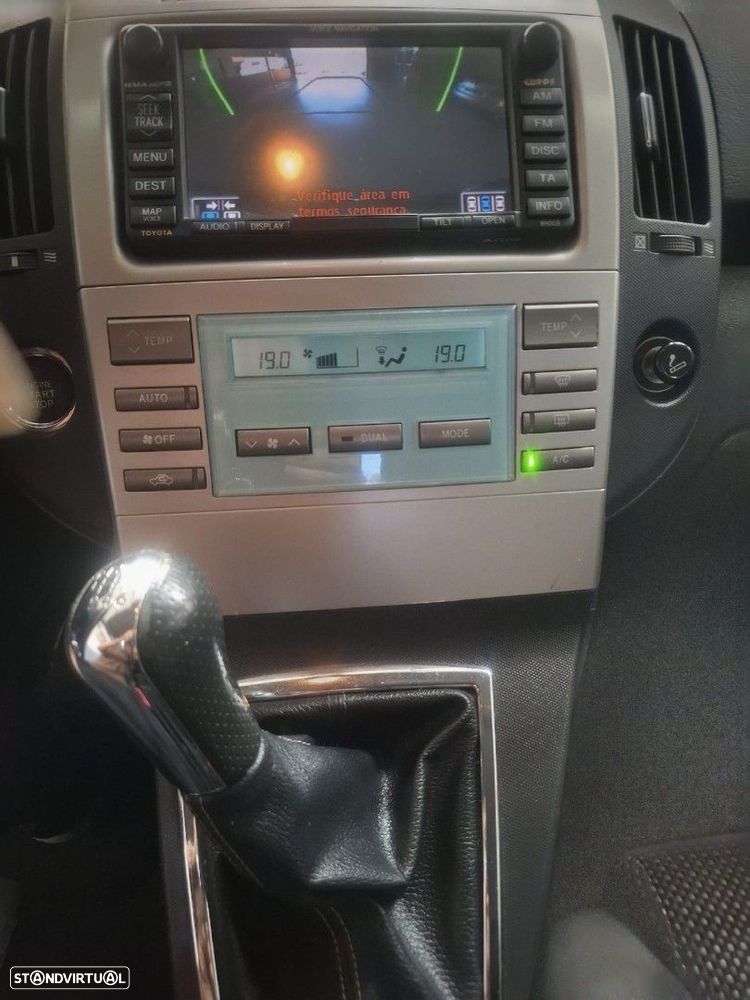 Toyota Corolla Verso 2.2 D-4D DPF Sol - 12