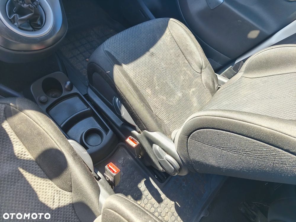 Citroën C4 Picasso 1.6 HDi FAP Style - 7