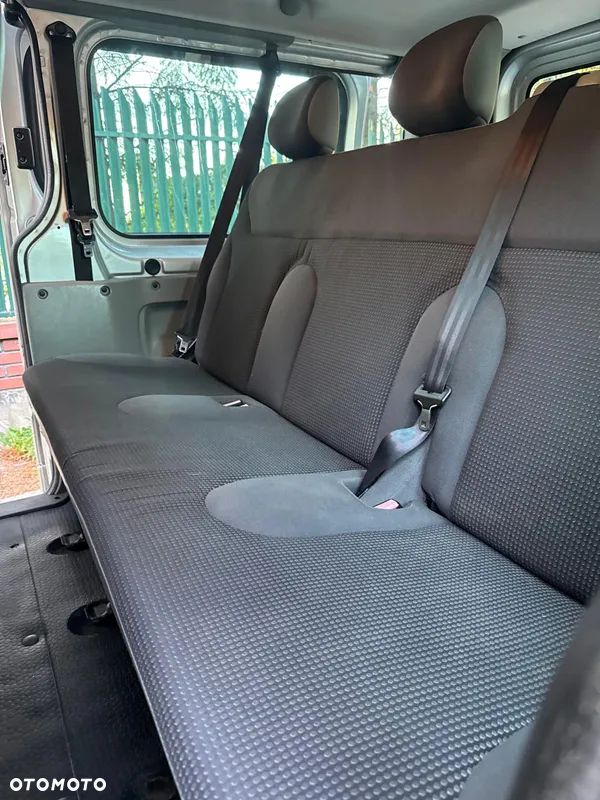 Opel Vivaro - 17