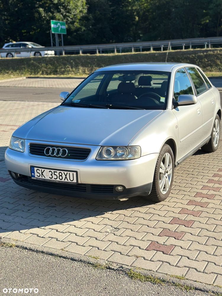 Audi A3 Sportback 1.6 Ambiente - 2