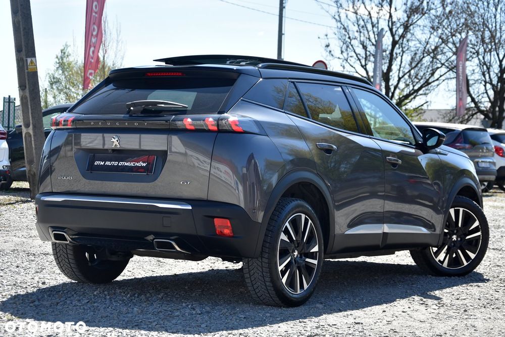 Peugeot 2008 PureTech 130 EAT8 GT - 8