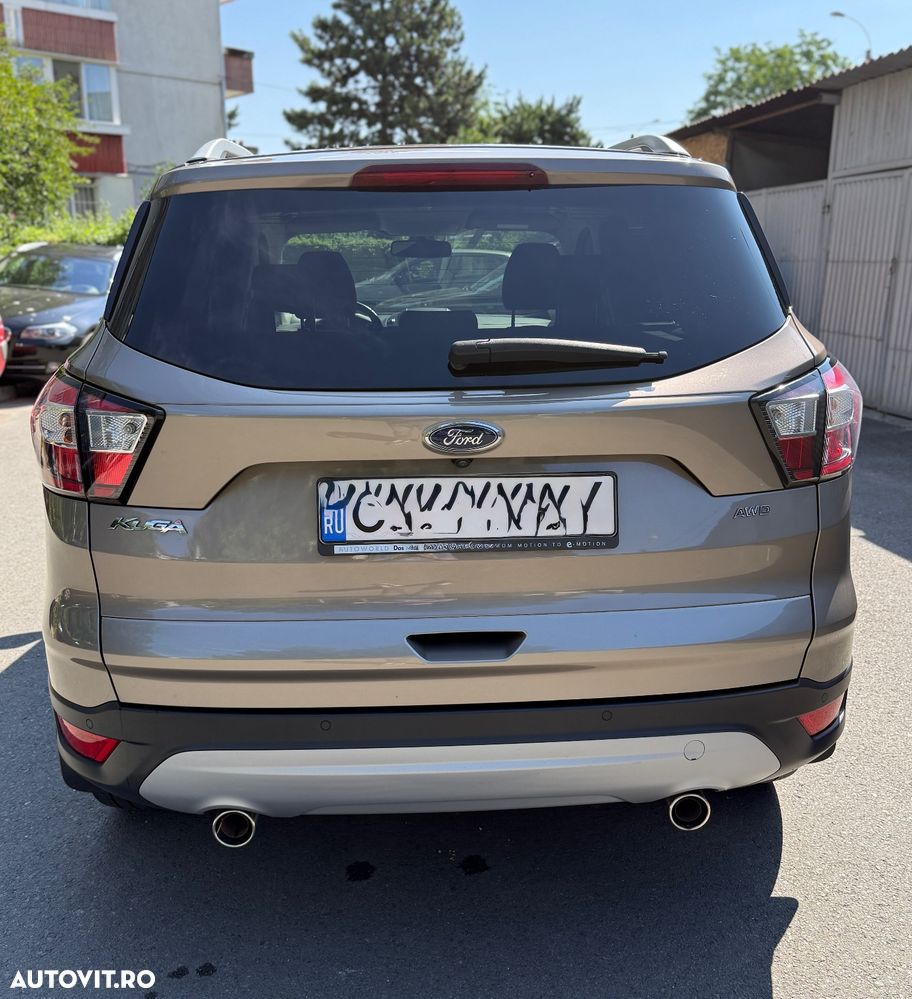 Ford Kuga 2.0 TDCi 4WD Powershift Titanium - 6