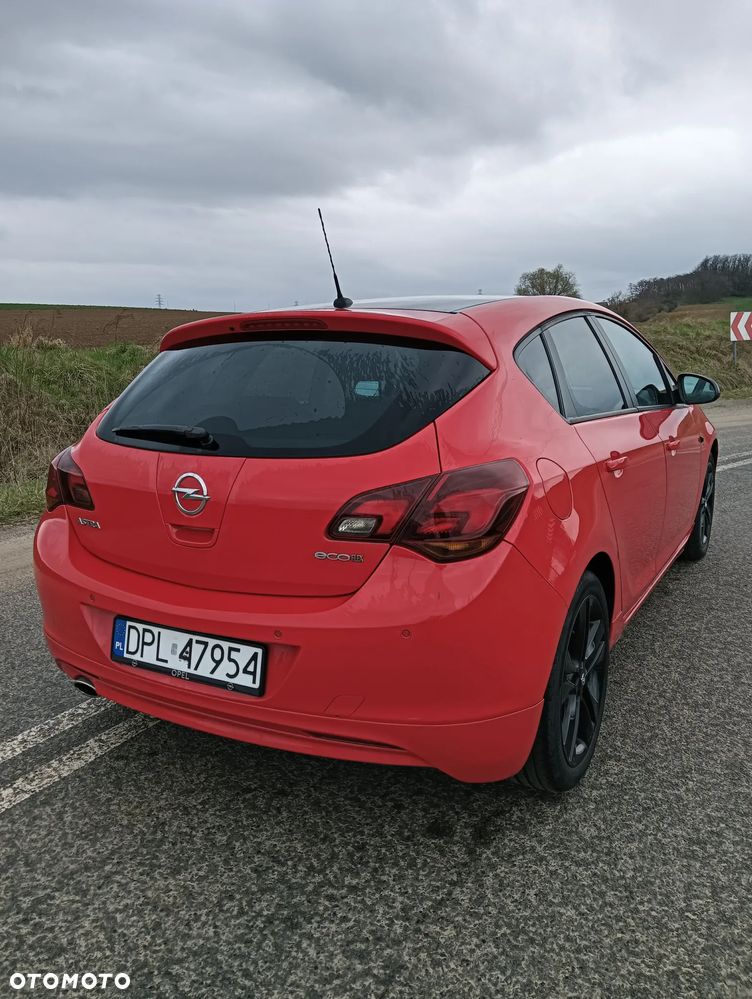 Opel Astra 1.4 T Cosmo - 8