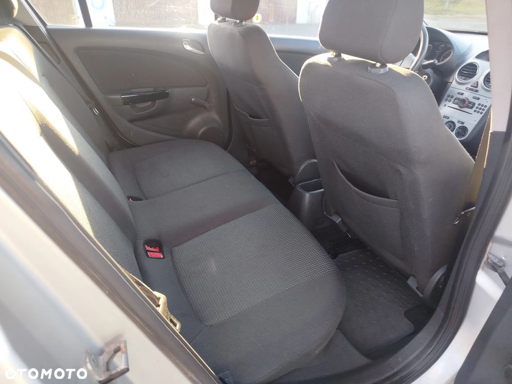 Opel Corsa - 13
