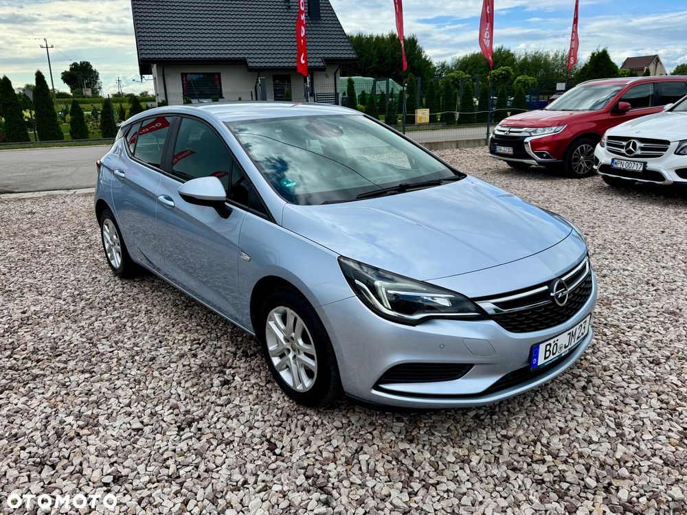 Opel Astra - 1