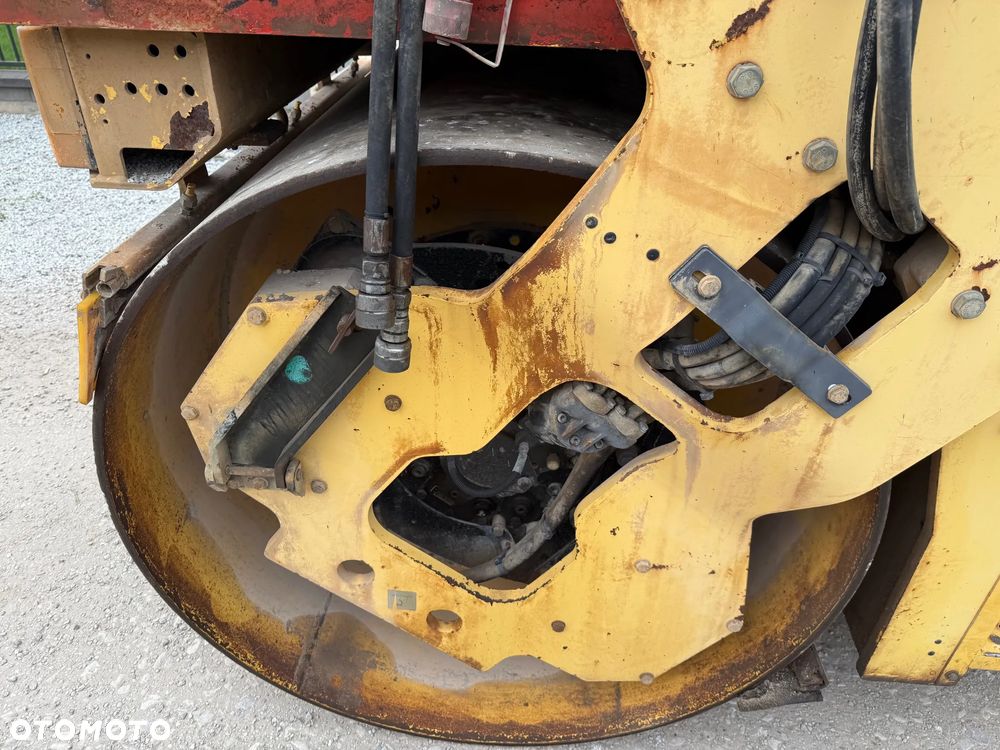 Dynapac CC 232 HF / 2008  / Nóż do Poboczy - 12