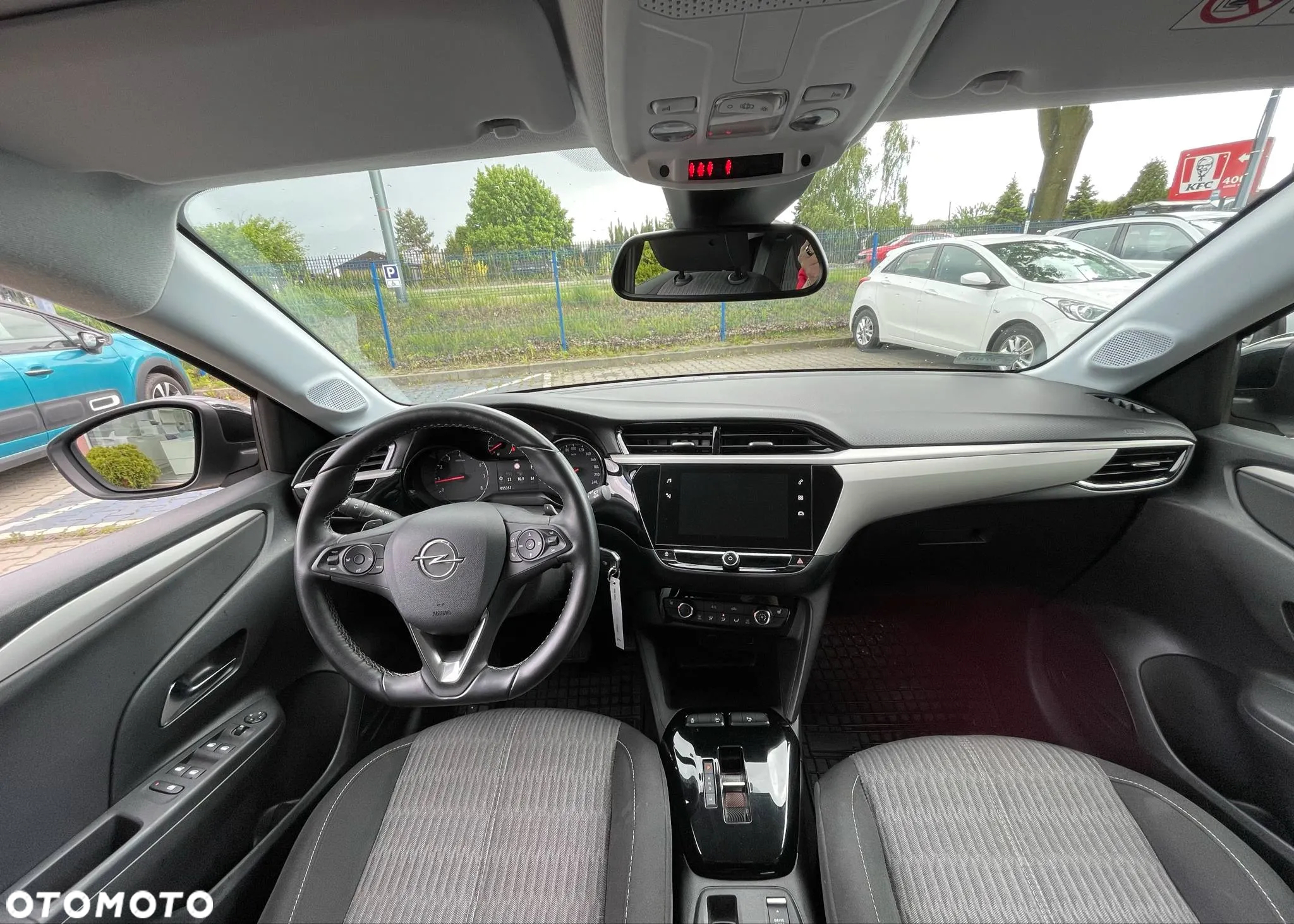 Opel Corsa 1.2 Edition S&S - 12