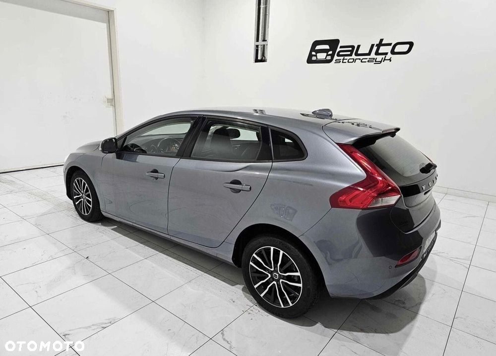 Volvo V40 - 5