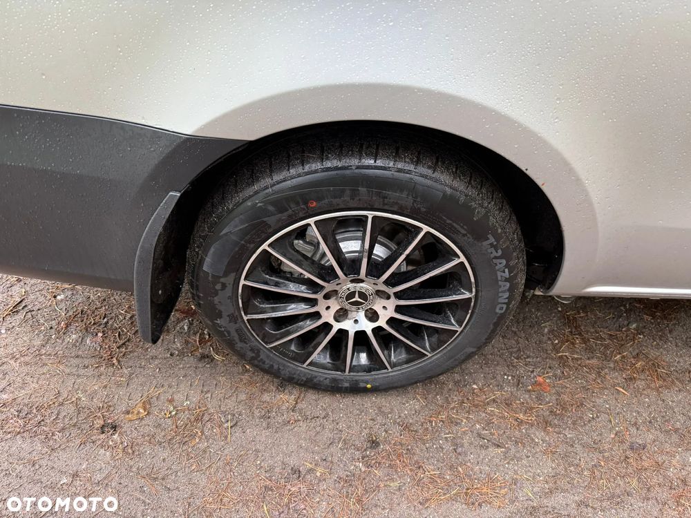 Mercedes-Benz Vito Tourer Lang EDITION - 16