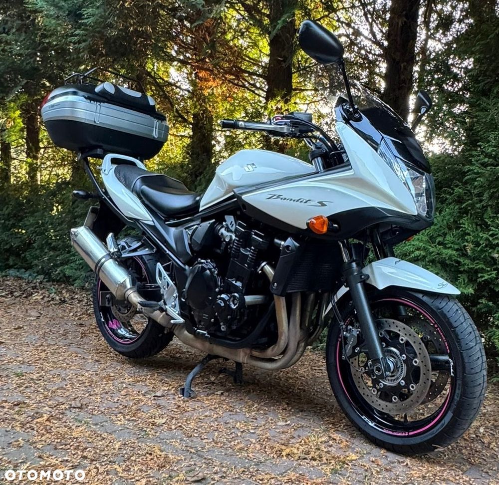 Suzuki Bandit - 1