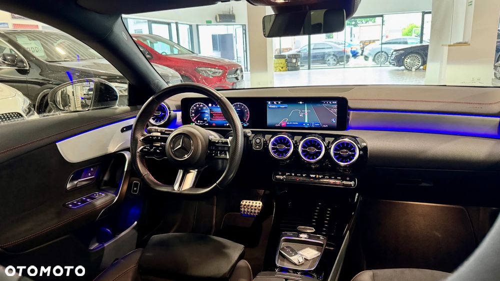 Mercedes-Benz CLA 200 mHEV AMG Line 7G-DCT - 18
