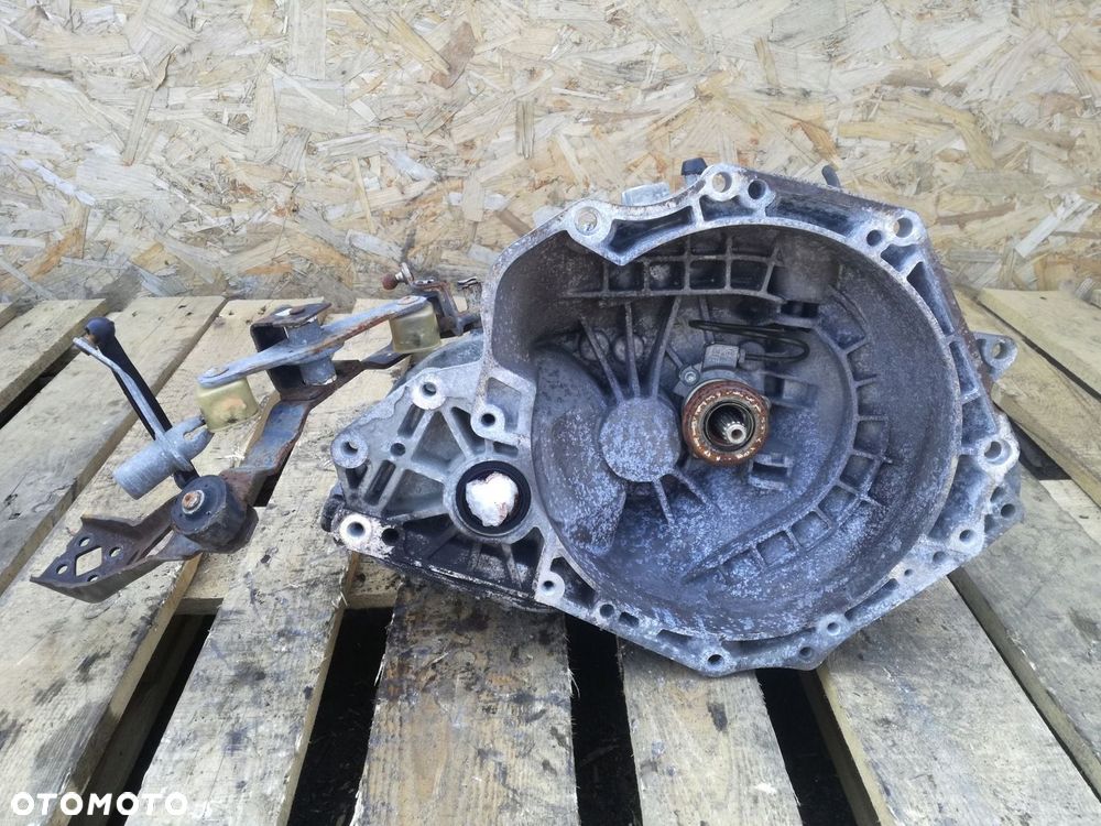 Opel Astra H skrzynia biegów F17C394 Manualna 1.6 Benzyna 105KM 2005r - 1