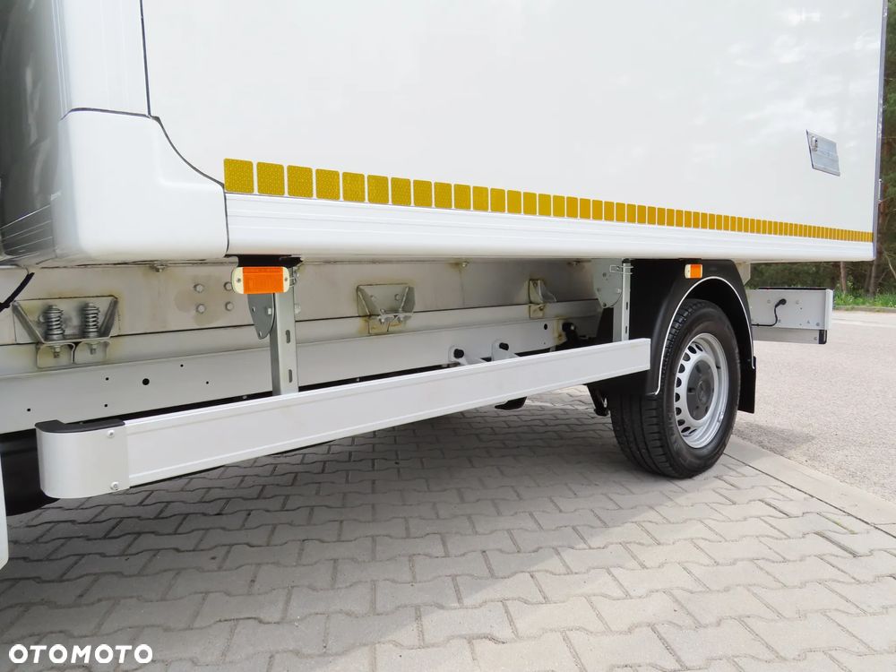 Mercedes-Benz Sprinter 314 CDI 2.2 CDI 143 KM Chłodnia -32 st.C Agregat Thermo King V300 MAX Izoterma 7 E.Palet 3612 mm LAMAR Boczne Drzwi Rozstaw Osi 3665 mm WZMACNIANY - 19