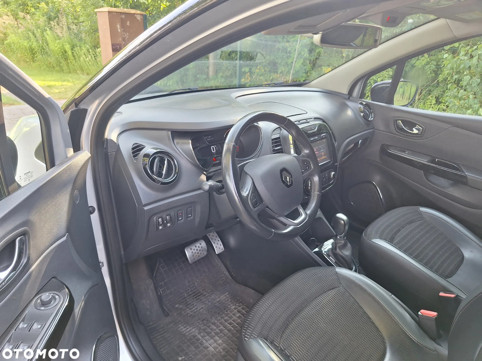 Renault Captur 1.2 Energy TCe Intens EDC EU6 - 4