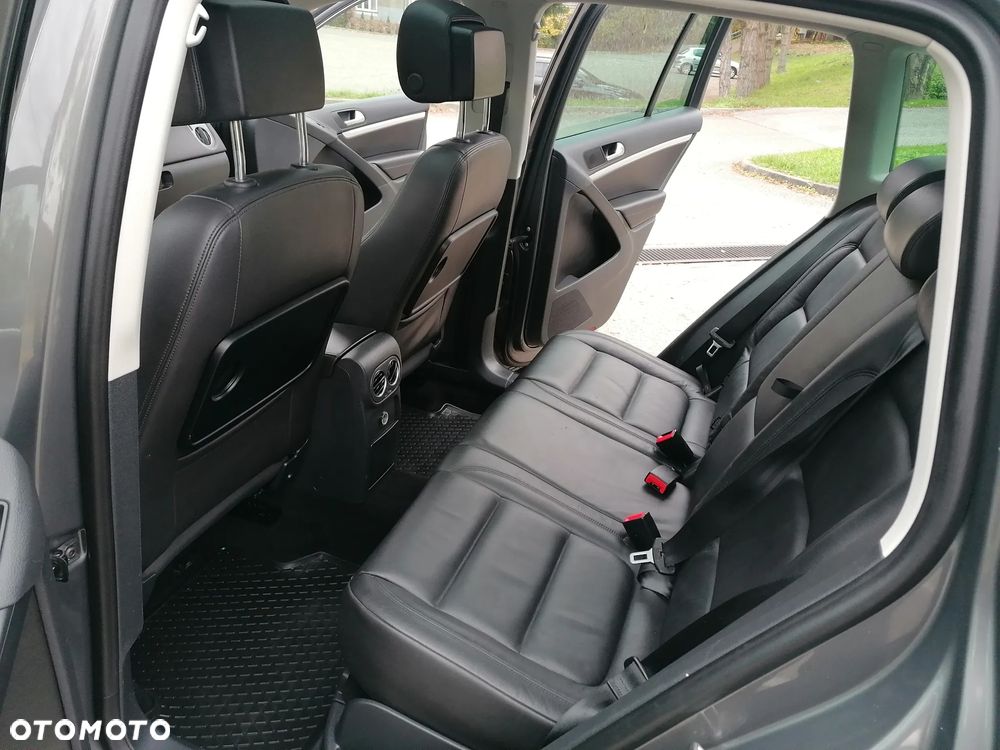 Volkswagen Tiguan 2.0 TDI 4Mot Sport&Style - 35