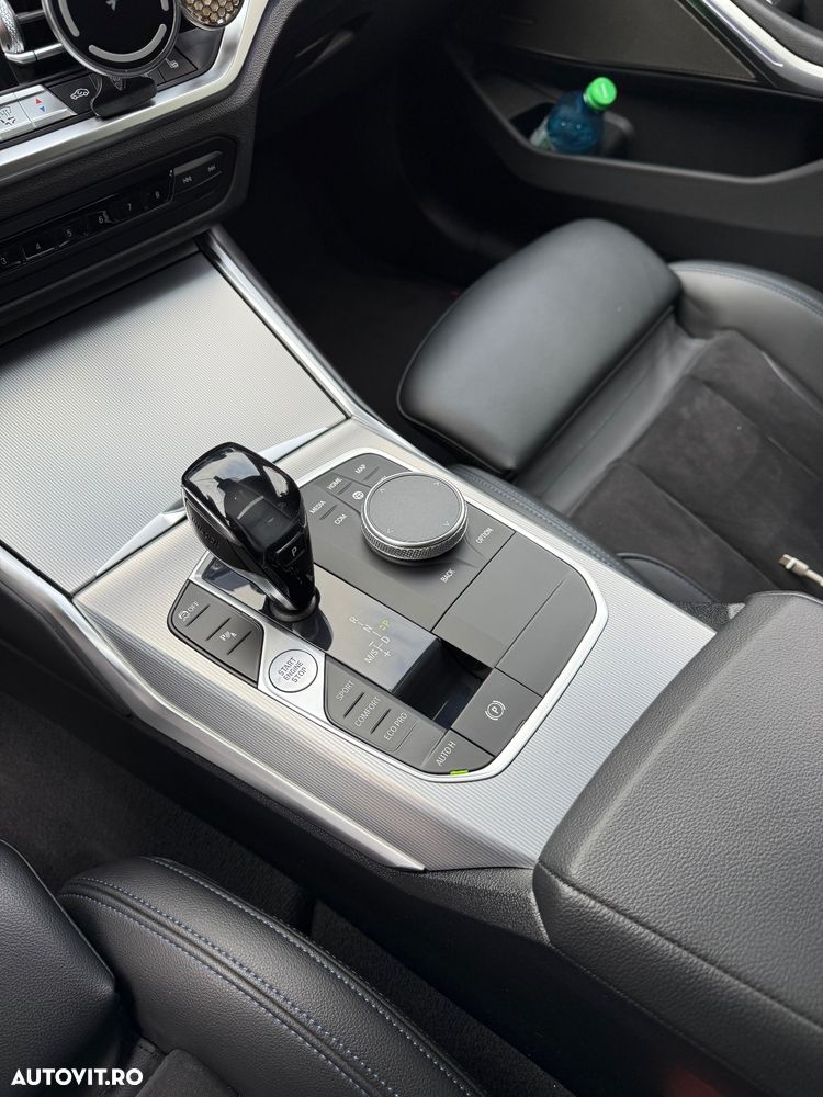 BMW Seria 3 320d xDrive AT MHEV - 11