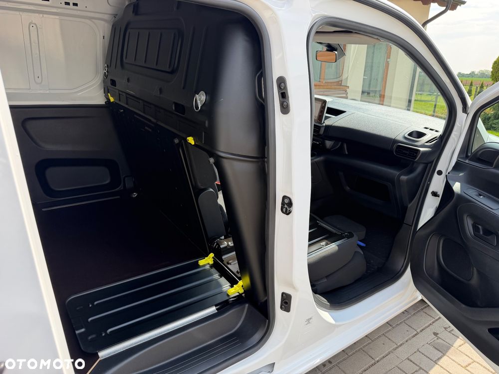 Opel Combo 1.5 D 75kW N1 Edition - 4