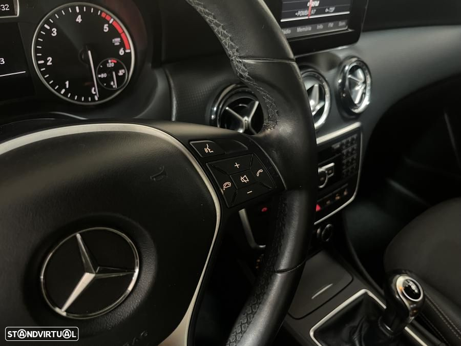 Mercedes-Benz A 200 CDi BE Urban - 19