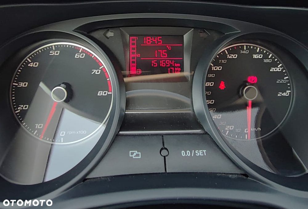 Seat Ibiza SC 1.4 16V Style - 28