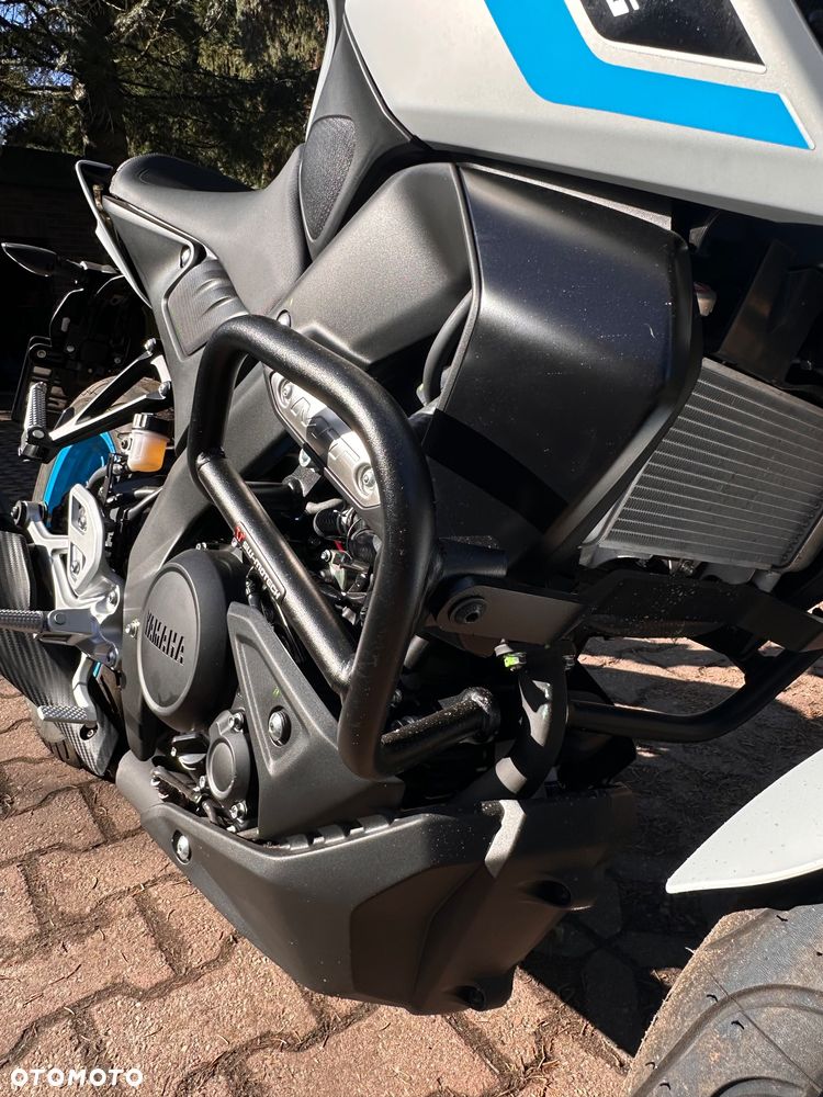 Yamaha MT - 4