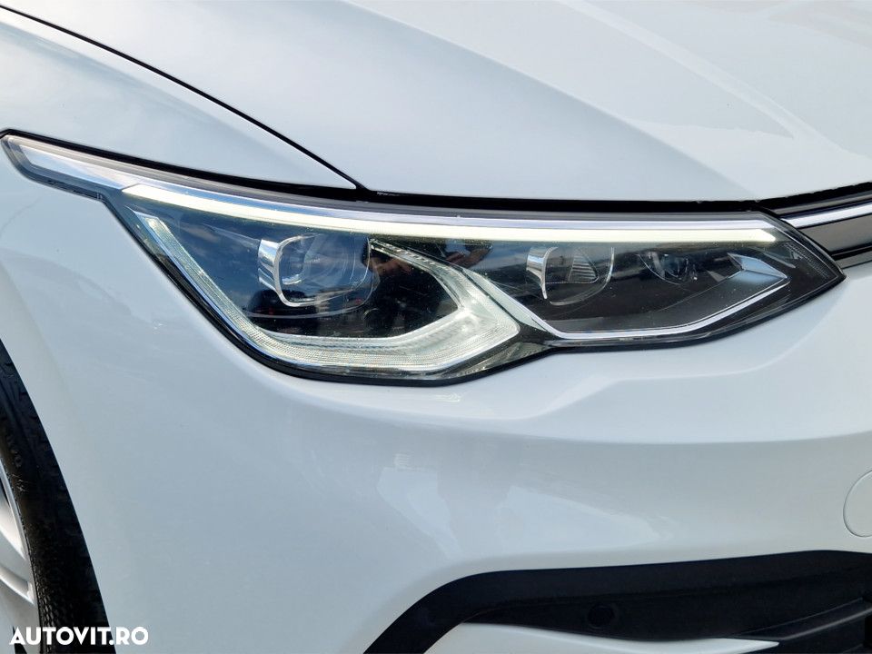 Volkswagen Golf 1.5 eTSI ACT DSG MHEV Life - 9