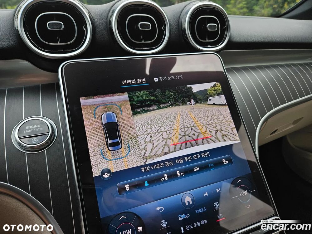 Mercedes-Benz Klasa C 300 4Matic 9G-TRONIC Avantgarde - 12