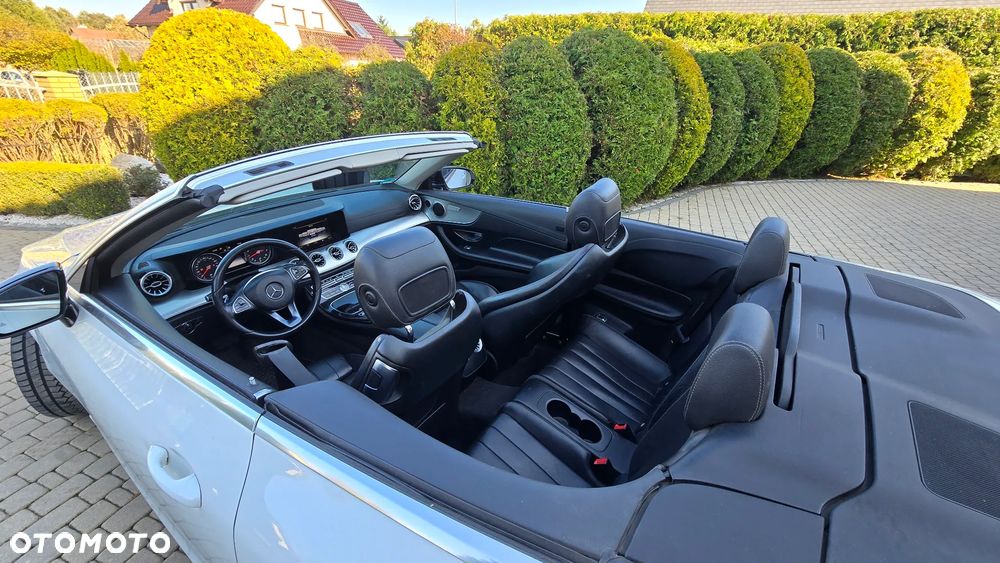 Mercedes-Benz Klasa E 200 Kabriolet 9G-TRONIC - 28