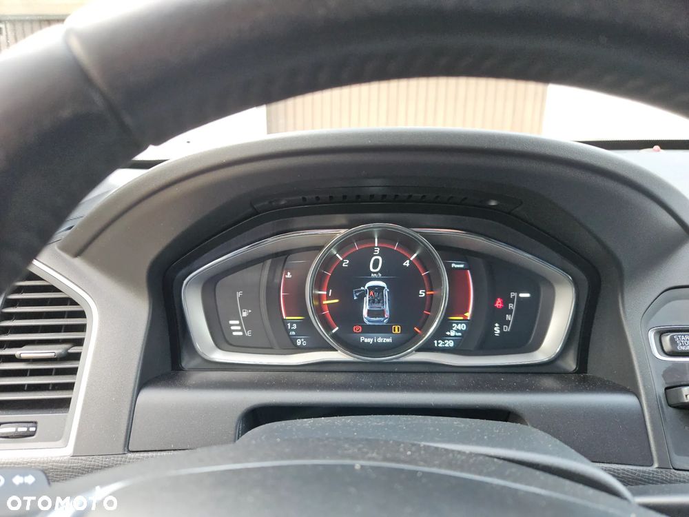 Volvo XC 60 D5 AWD Summum - 10