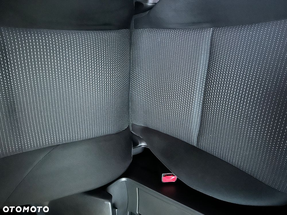 Mazda 3 1.6 Sport Exclusive - 22