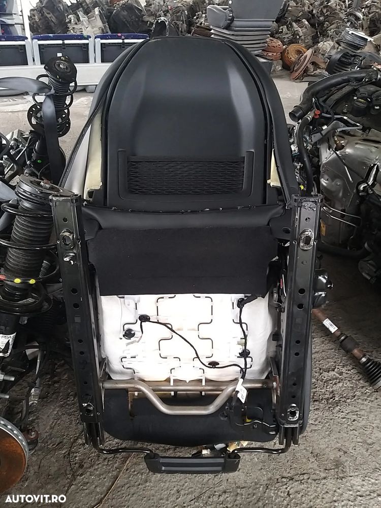 Scaun Stanga Fata Semipiele pentru Peugeot 308 Gt Line din 2023 - 3