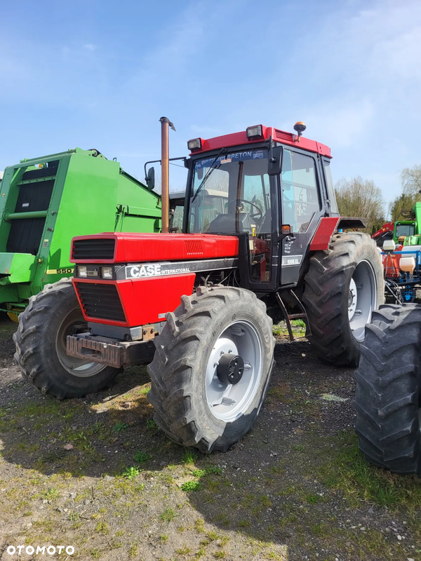 Case IH 1056 XL