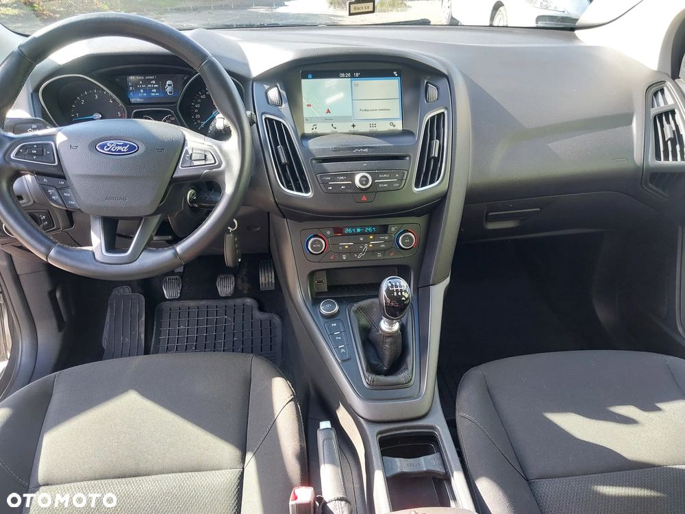 Ford Focus 1.5 TDCi DPF Start-Stopp-System Titanium - 10