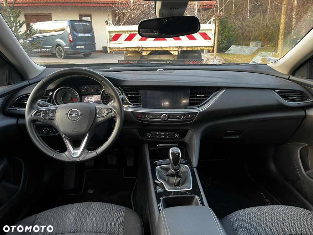 Opel Insignia 1.6 (118g) Edition - 8