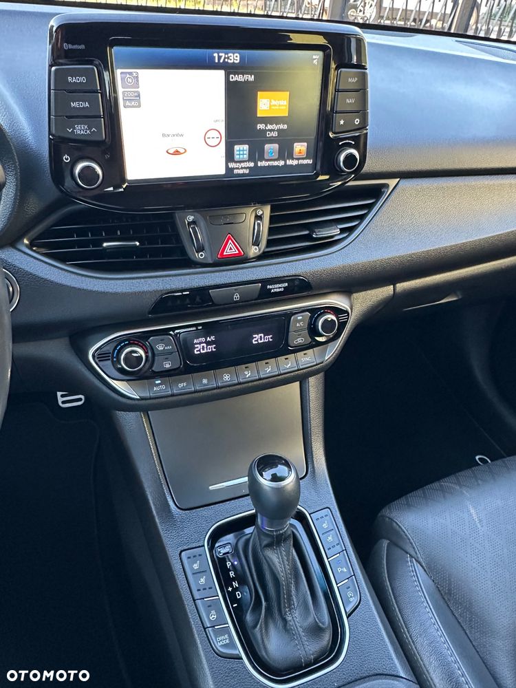 Hyundai i30 1.4 T-GDI DCT Premium - 26