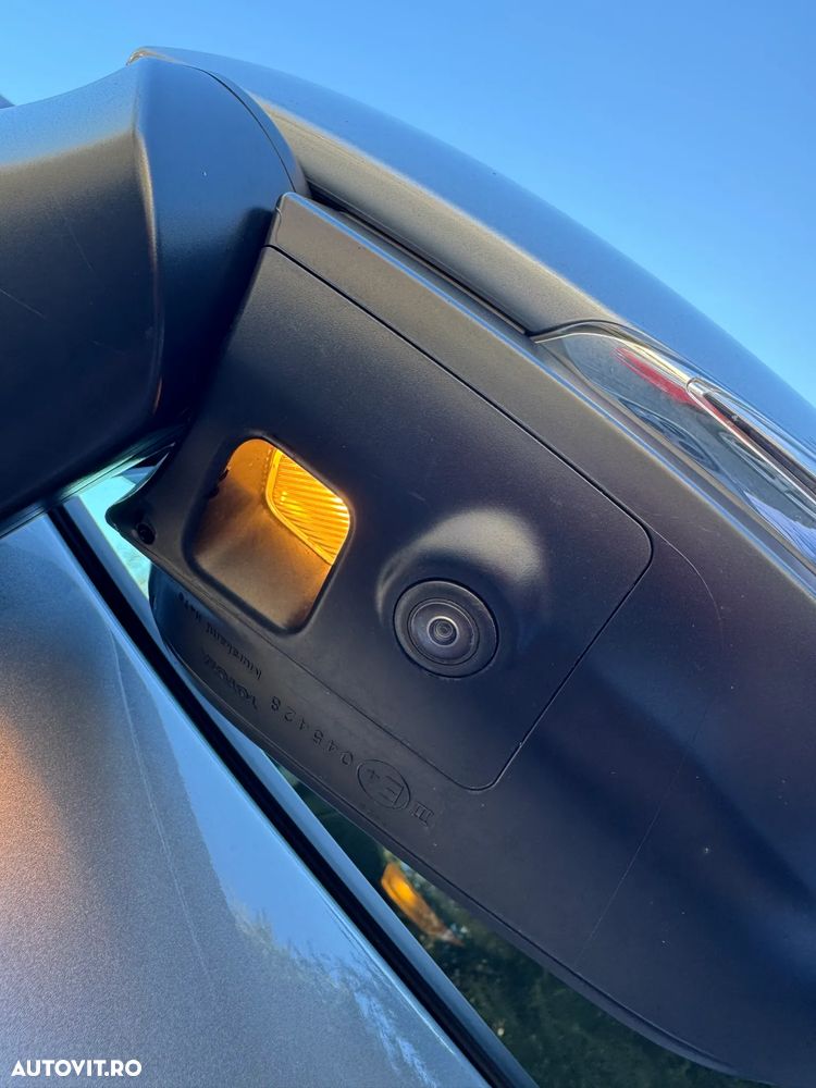 Toyota RAV4 - 17