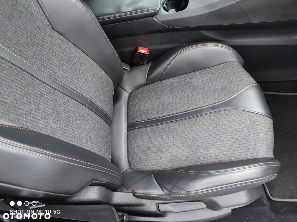 Peugeot 3008 PureTech 130 Stop & Start EAT6 Active - 17