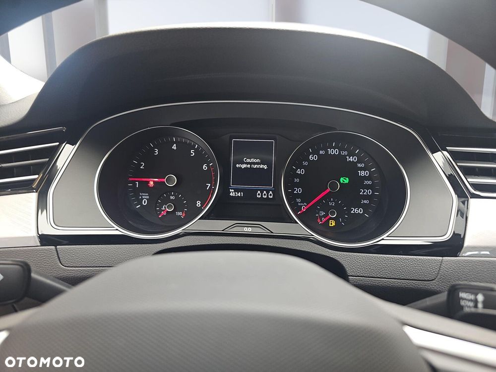 Volkswagen Passat Variant 1.5 TSI EVO Business DSG - 16